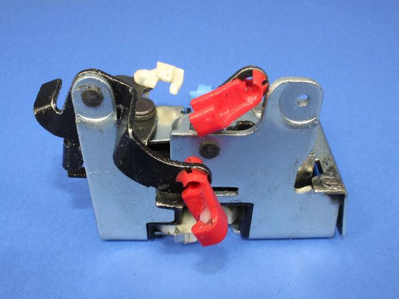 55075872 Door Latch Mopar